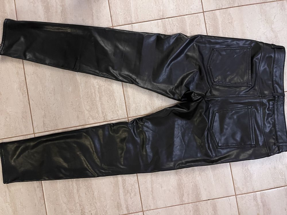 Legginsy calzedonia rozmiar M imitacja skory