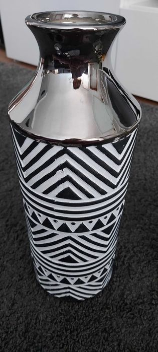 Decoração preta e branca