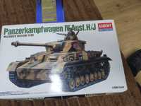 Panzerkampfwagen IV Ausf.H/J (Academy 13234) 1/35 частично собран