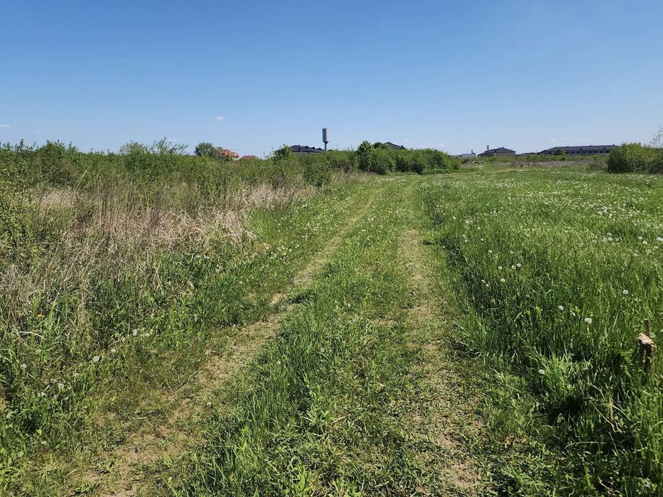 Продам земельну ділянку  6 соток.