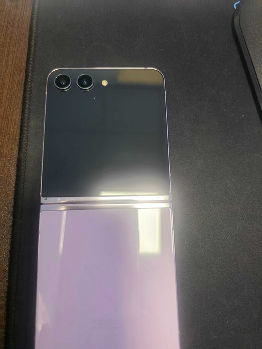 Samsung Galaxy ZFlip5