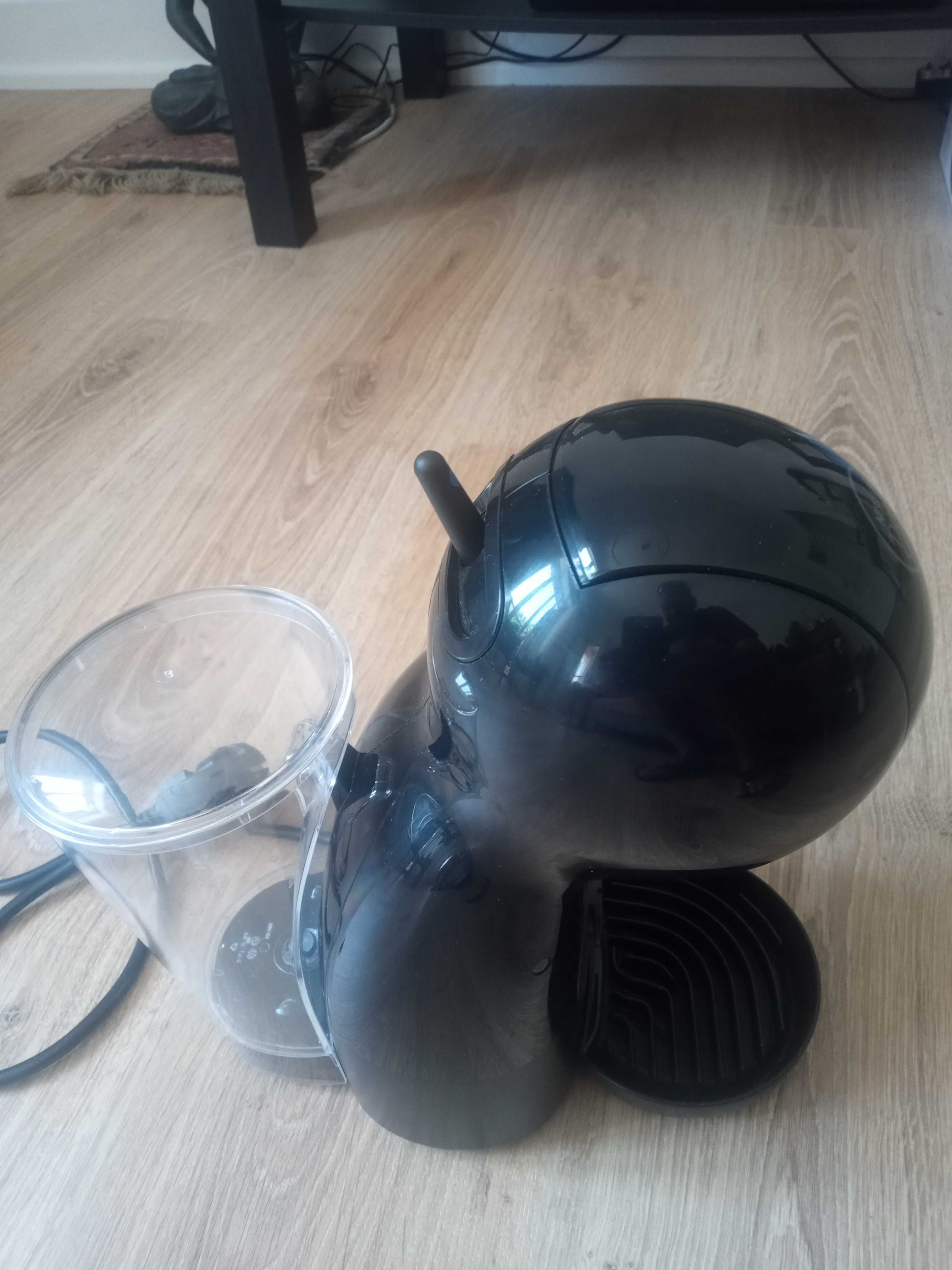 Nescafé Dolce Gusto Coffee Maker