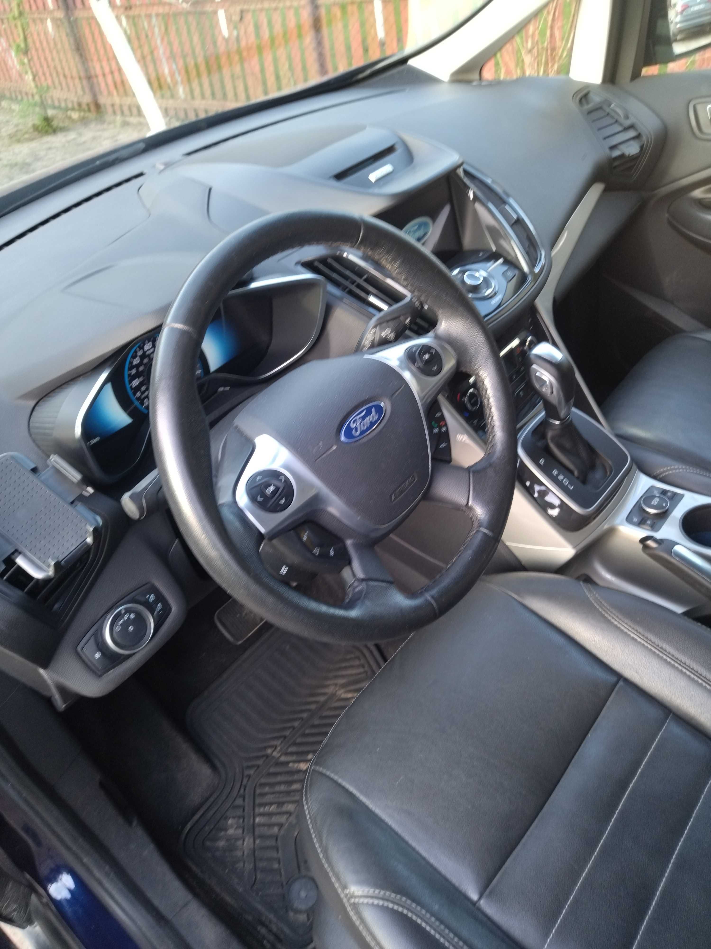 Ford C-Max 2016
Гібрид (PHEV), 2 л.