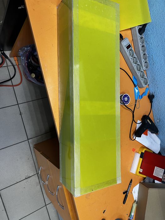 Батарея li-on 8 кіловат часов