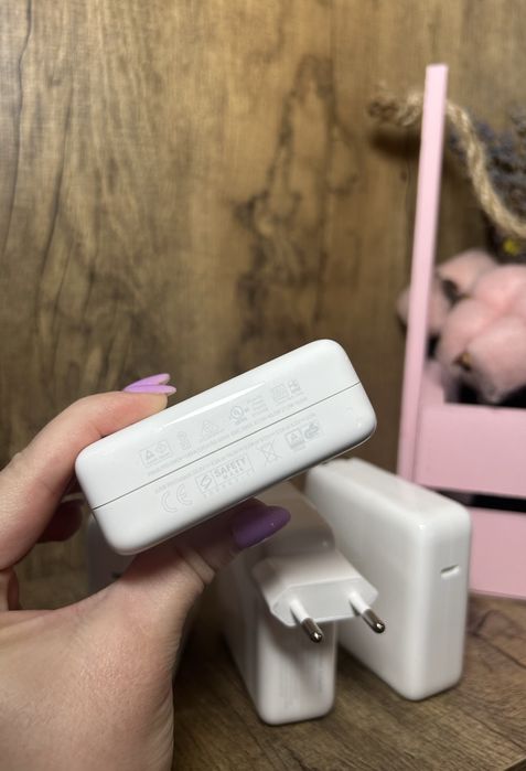 Apple 67w USB-C Type-C A2518  Оригінальний блок живлення Macbook