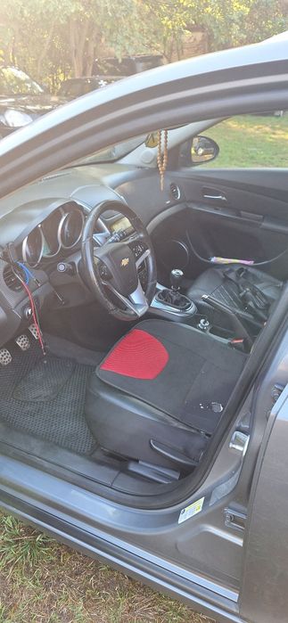 Шевроле круз 2016