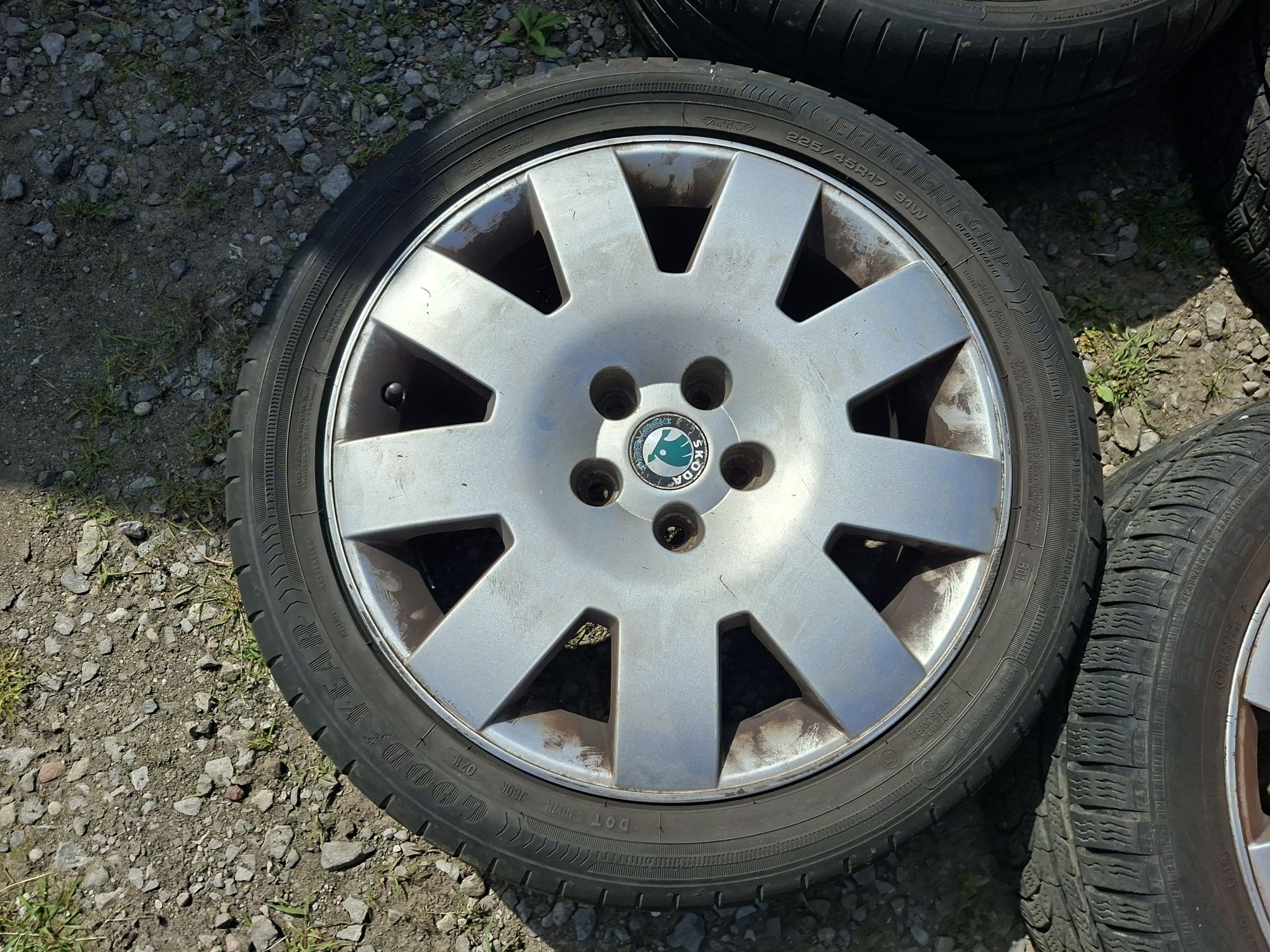 Alufelgi Koła skoda octavia II 5x112 et37 17" a4 a6 passat