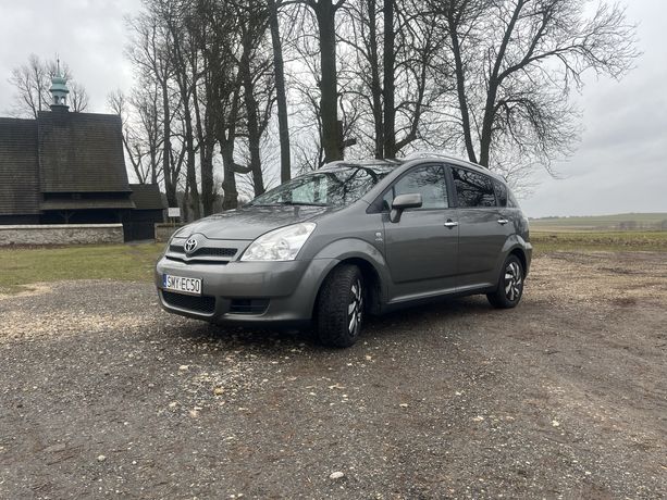 Toyota corolla verso 2.0 D4D