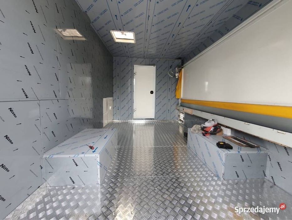 Renault master food truck gastronomiczny. Zadbany! W środki nowy.