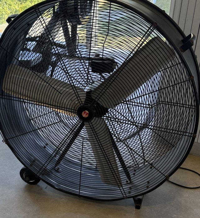 Vendo Ventilador Industrial – 99€