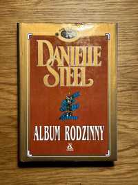 Książka Danielle Steel Album Rodzinny
