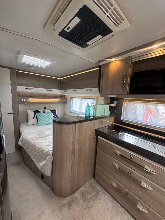 Hobby 720  Hobby 720