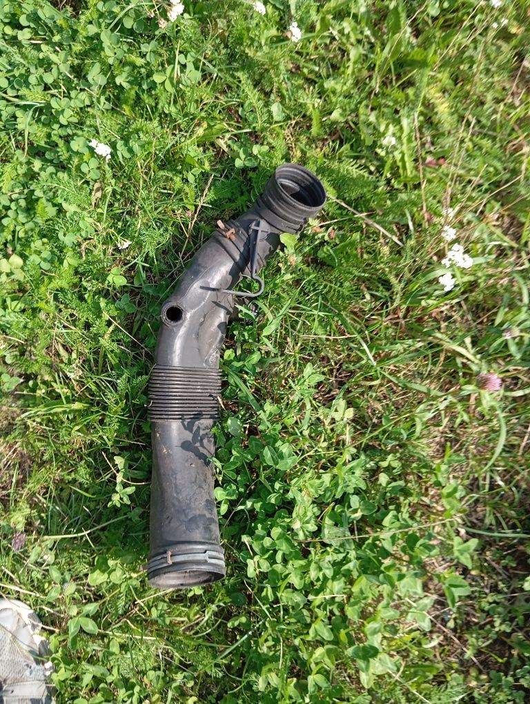 Rura przewód wąż powietrza Audi A4 B6 2,0 Benzyna ALT Oryginał