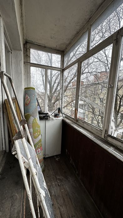 Квартира під ремонт, 3 кімнати!