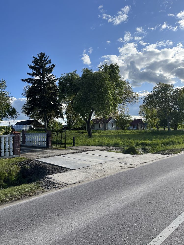 Budowa dróg dojazdowych, wjazdów, przepustów, układanie płyt drogowych