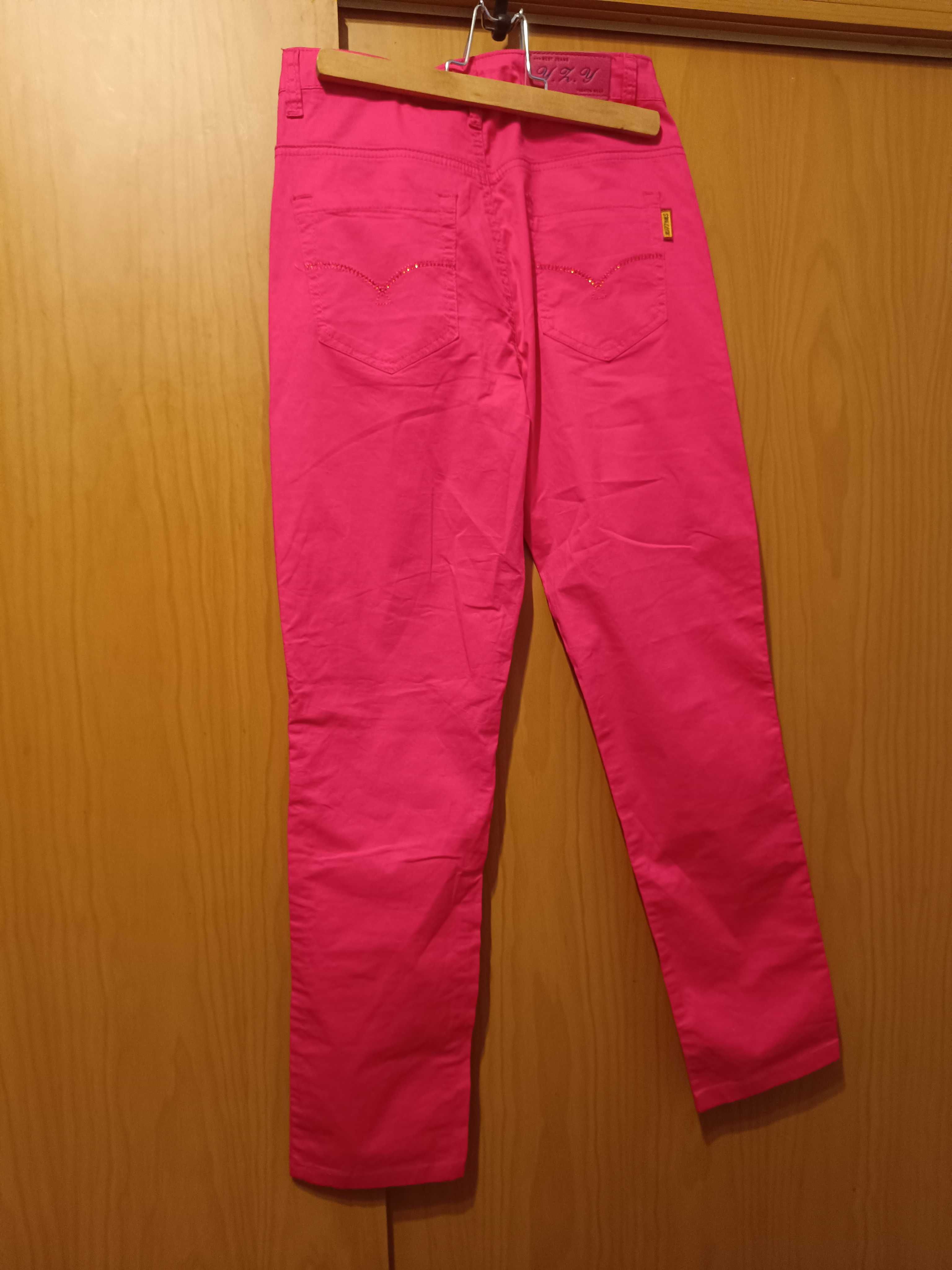 3 pares de calças de senhora tamanho M/L.e umas mágicas. Ver descrição