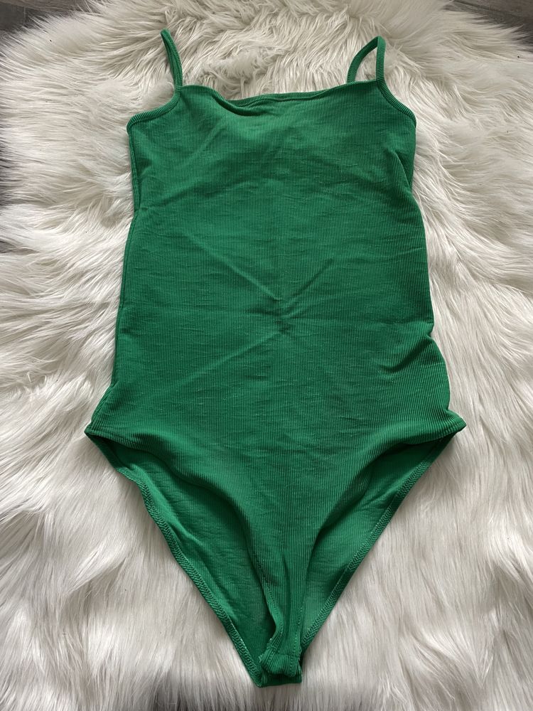 body zielone M stradivarius