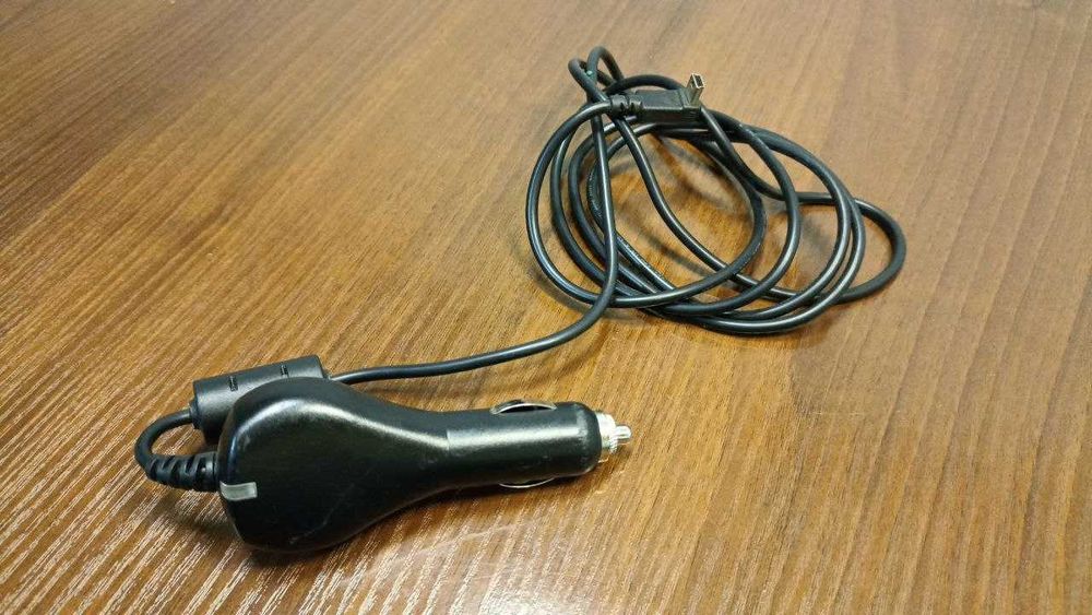 Автомобільний блок живлення Mini USB 5V 2A