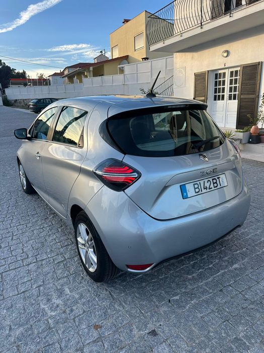 Renault zoe 2020 baixo km rodado bateria própria