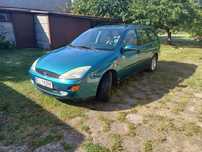 Ford Focus 1.8 benzyna