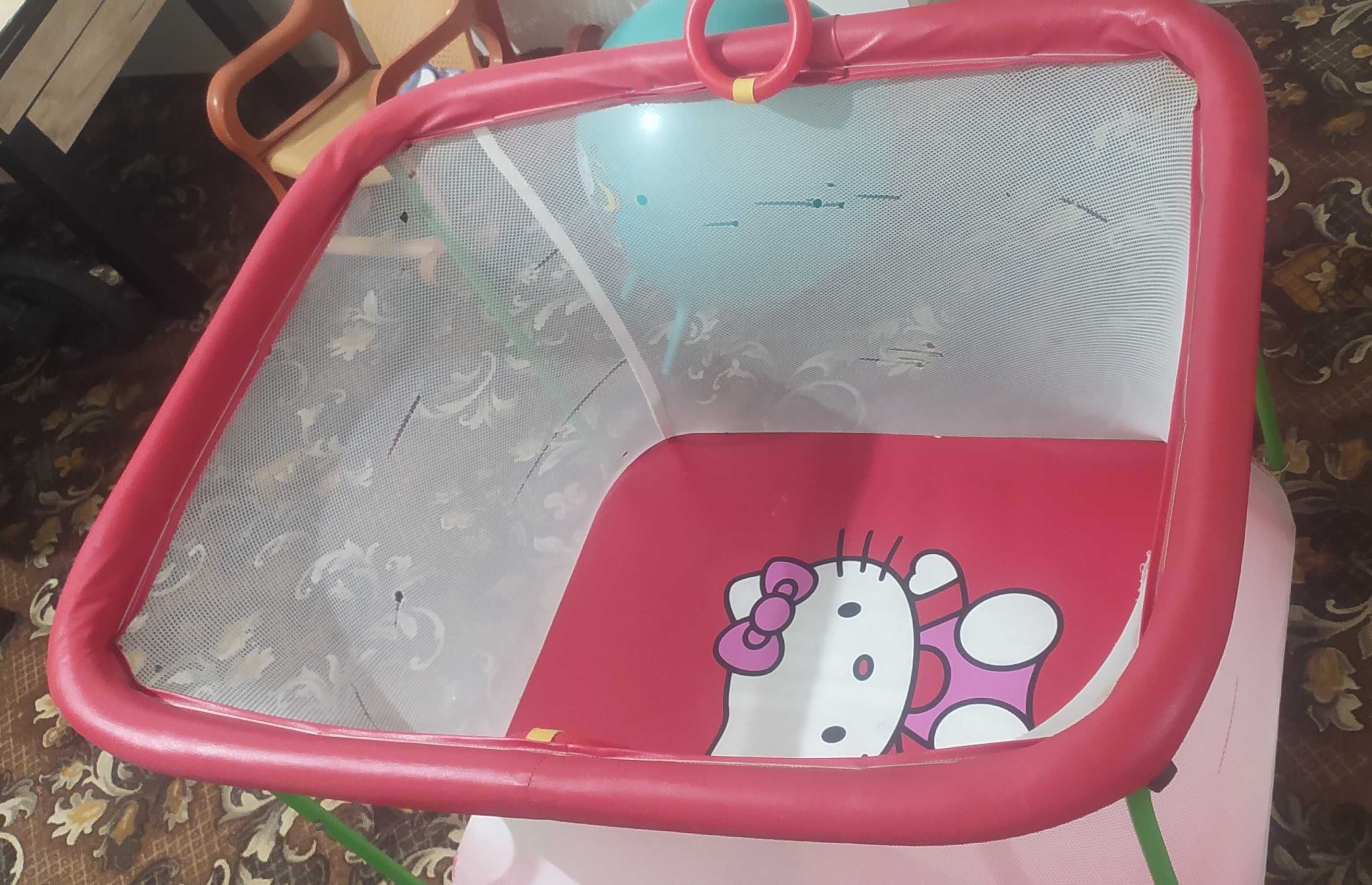 Дитячий манеж Hello Kitty