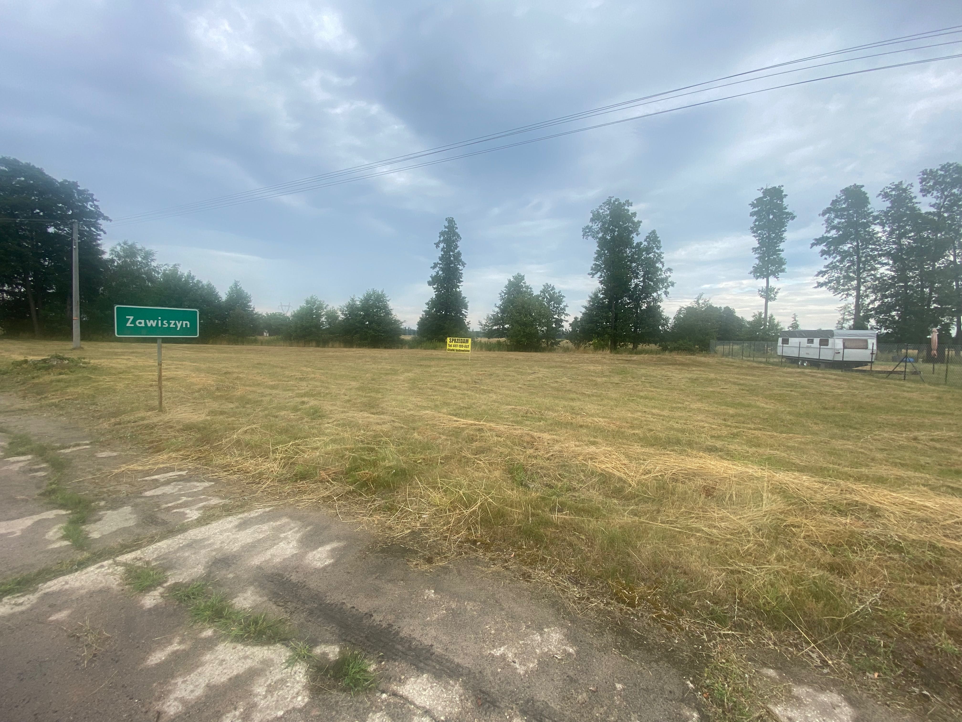 Działka  2109 m² – Zawiszyn, 3 min od rzeki Liwiec, 50 min od Warszawy