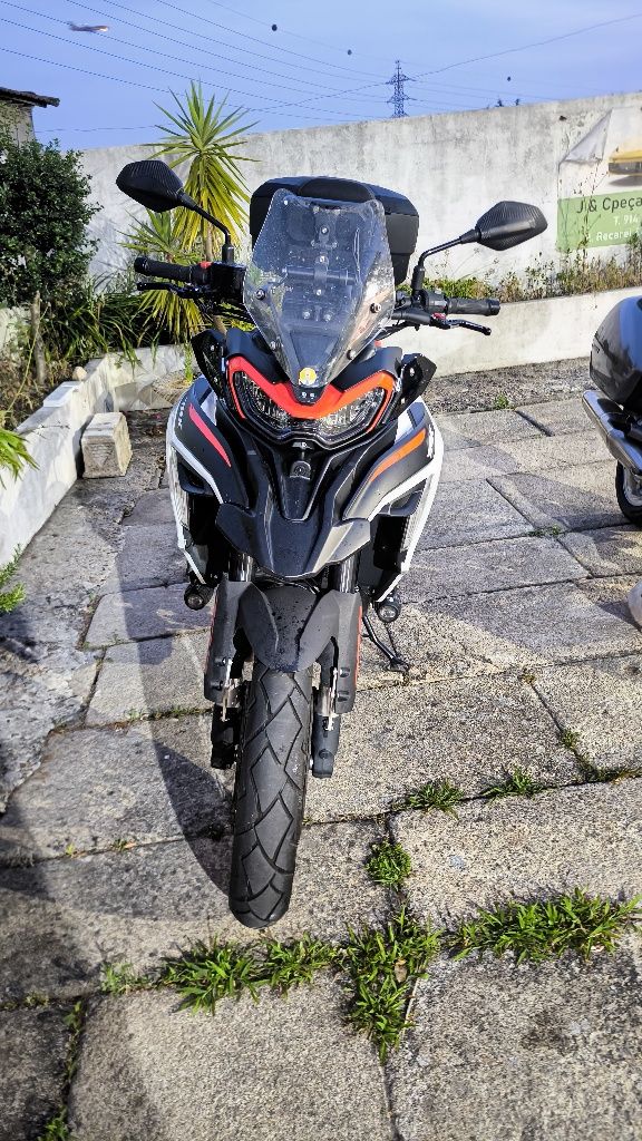 Benelli trk 702x