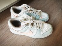 Buty snickersy Nike Dunk Low r. 36 zielono różowe