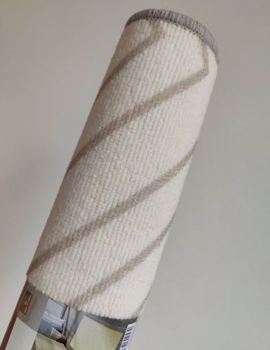 Nowy dywan dywanik biały ecru kremowy Livarno 67x140cm beżowy