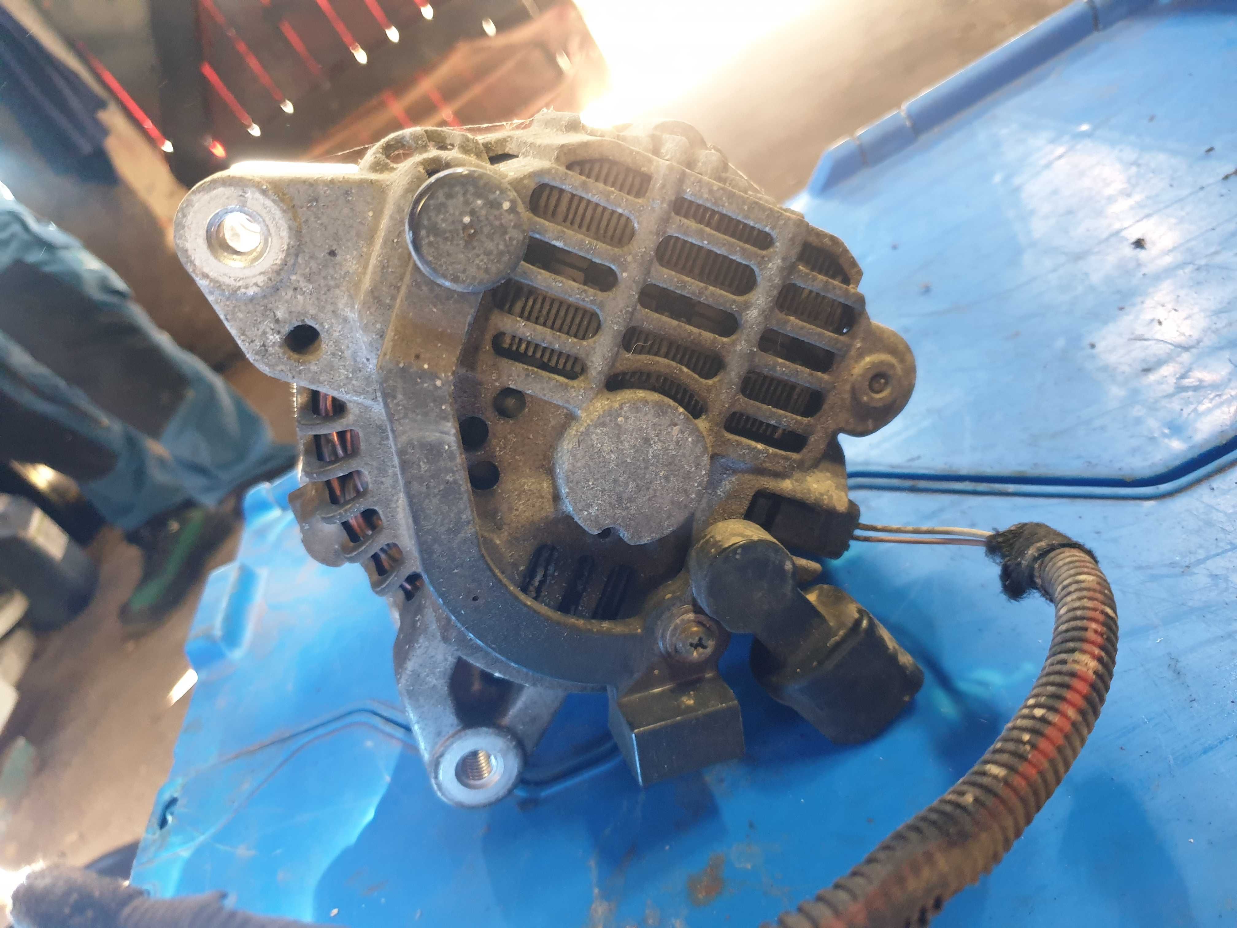 Alternator citroen c4 1.6b