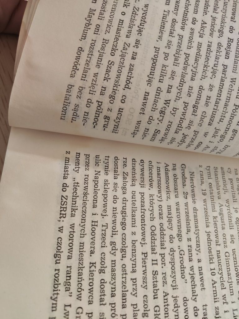 AK Podziemna armia tom I - 1 Lesław M. Bartelski x