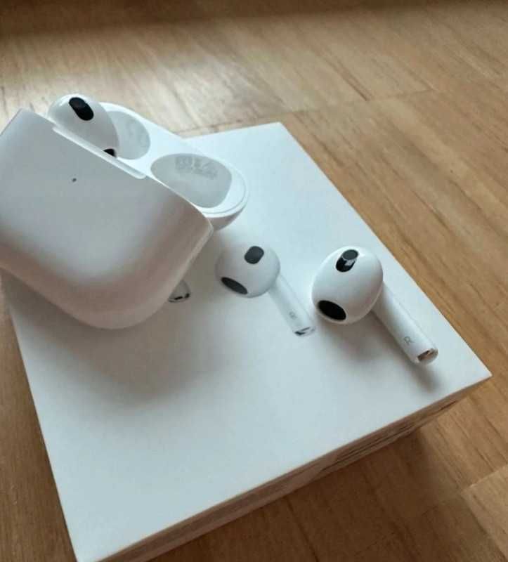 Apple AirPods 3a geração