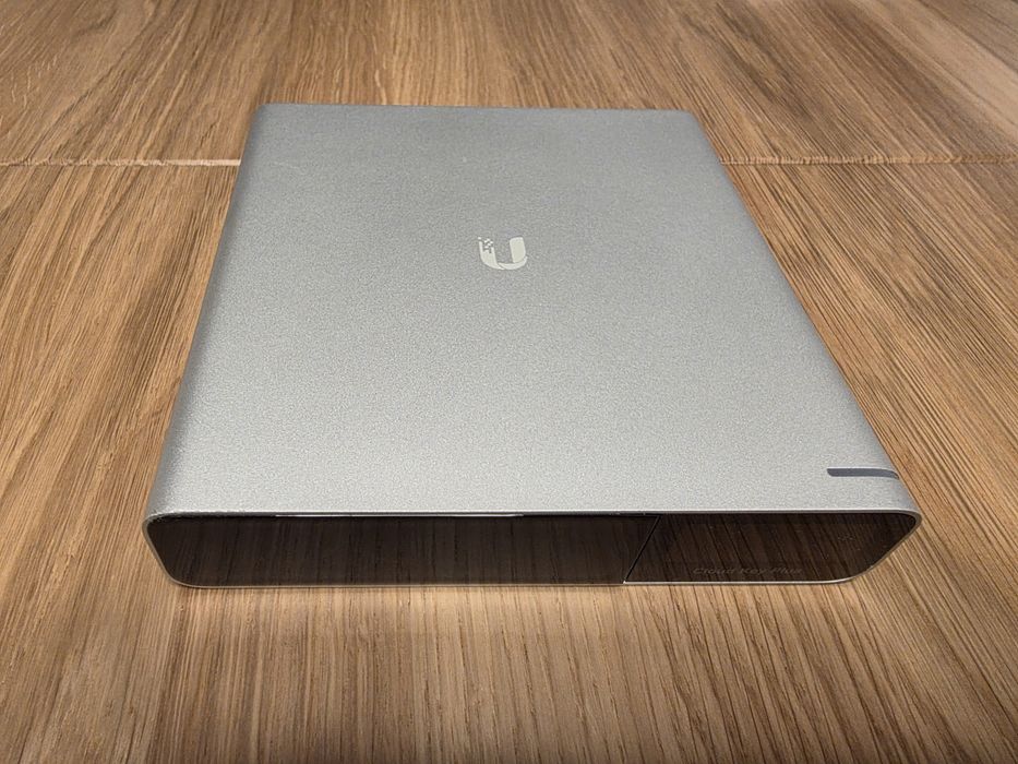 Ubiquiti UCK-G2-PLUS
