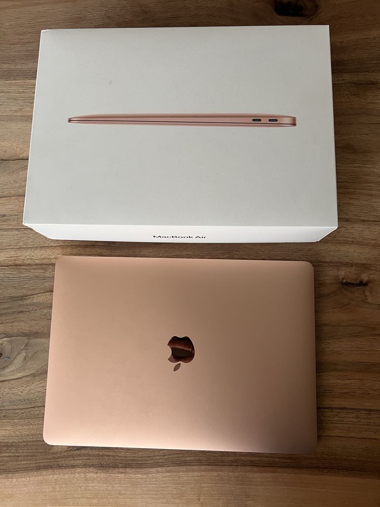 MacBook Air 13-inch, 8GB, 256GB SSD