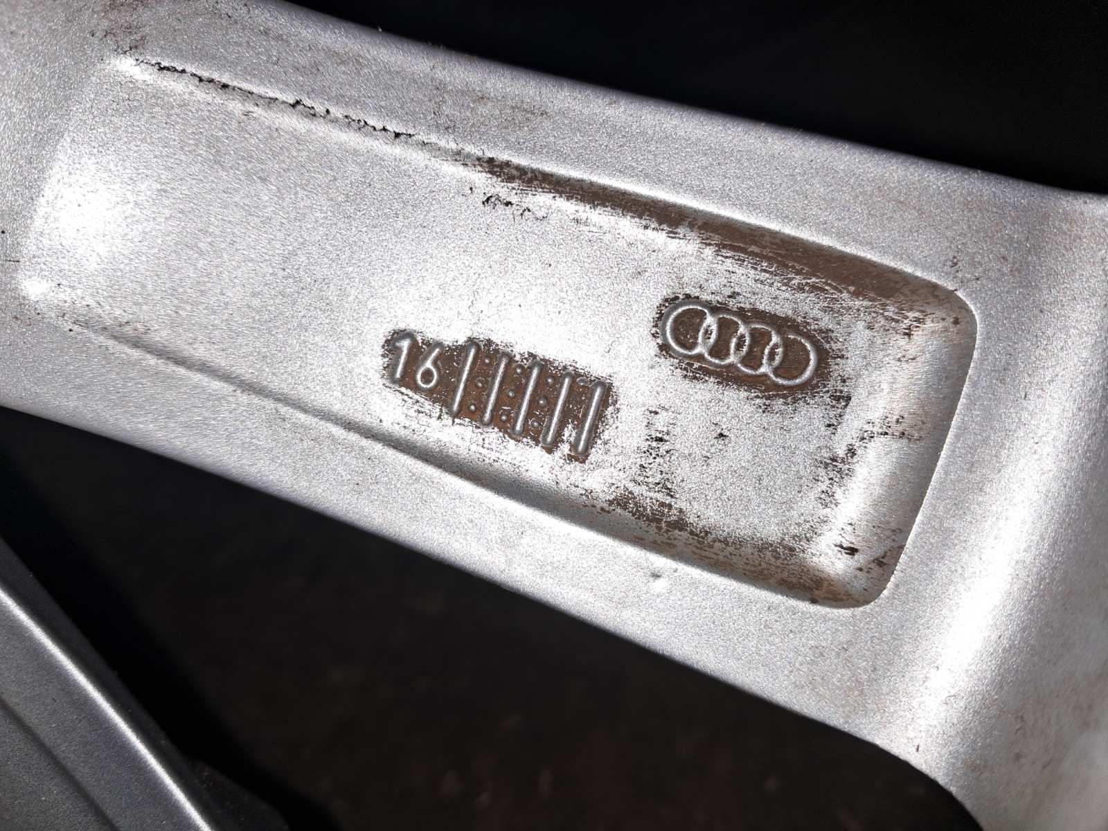 Диск колесный AUDI A4 B9 8W0601025S