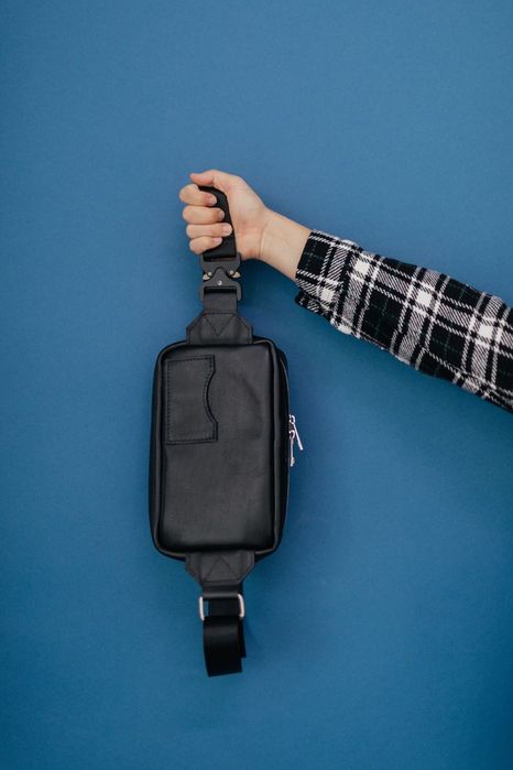 Мужская кожаная бананка, чоловіча шкіряна бананка, чорна бананка SHIFT