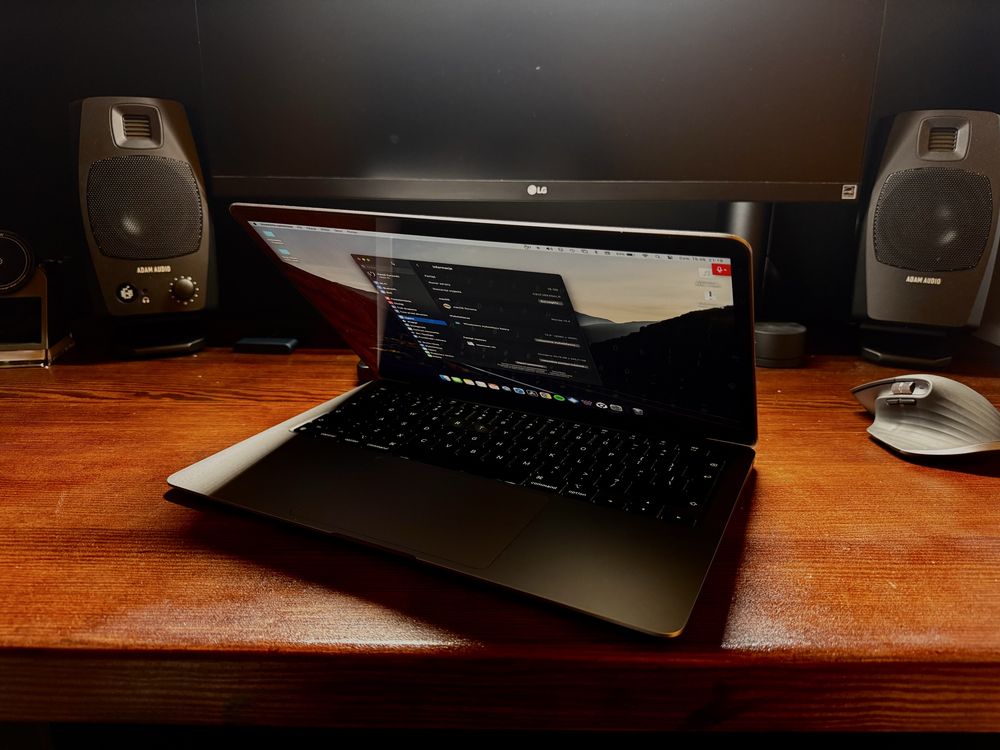 Sprzedam MacBook Air 13,3” M1 | 16 GB RAM | 256 GB SSD | Space Grey