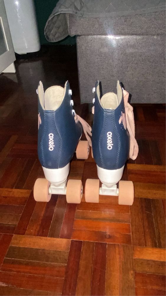 Patins praticamente novos