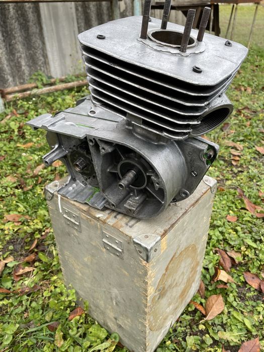 Мотор минск 125 .