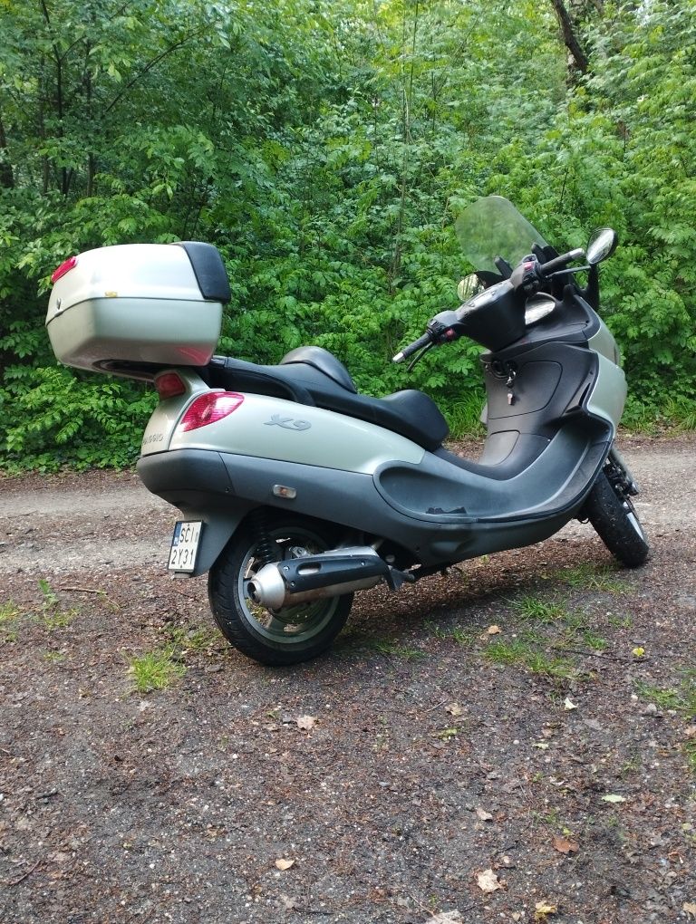 Piaggio X9 2000 rok