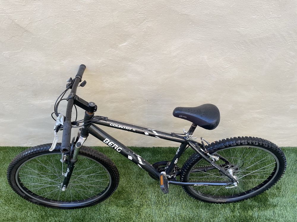 bicicleta, marca berg
