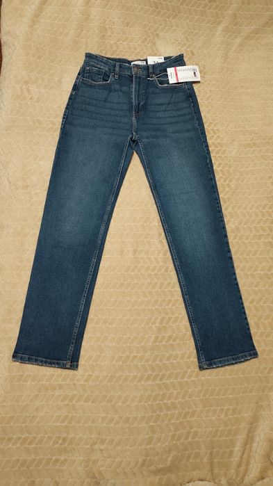 Новые джинсы. Р: 29