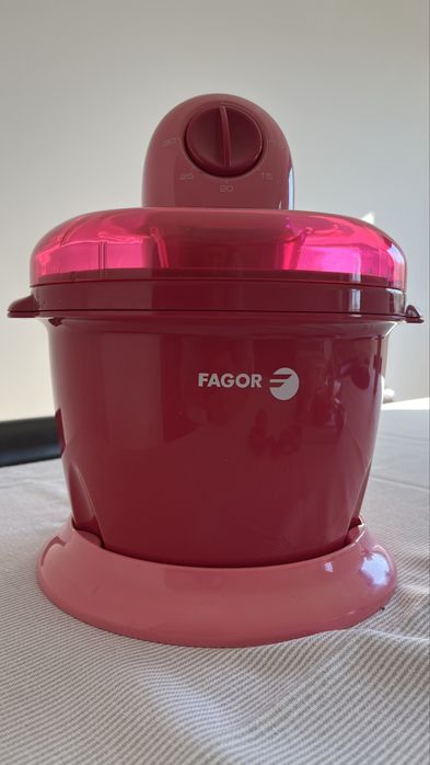 Maquina de fazer gelados