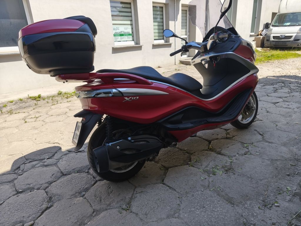 Piaggio X10 350 zarejestrowany