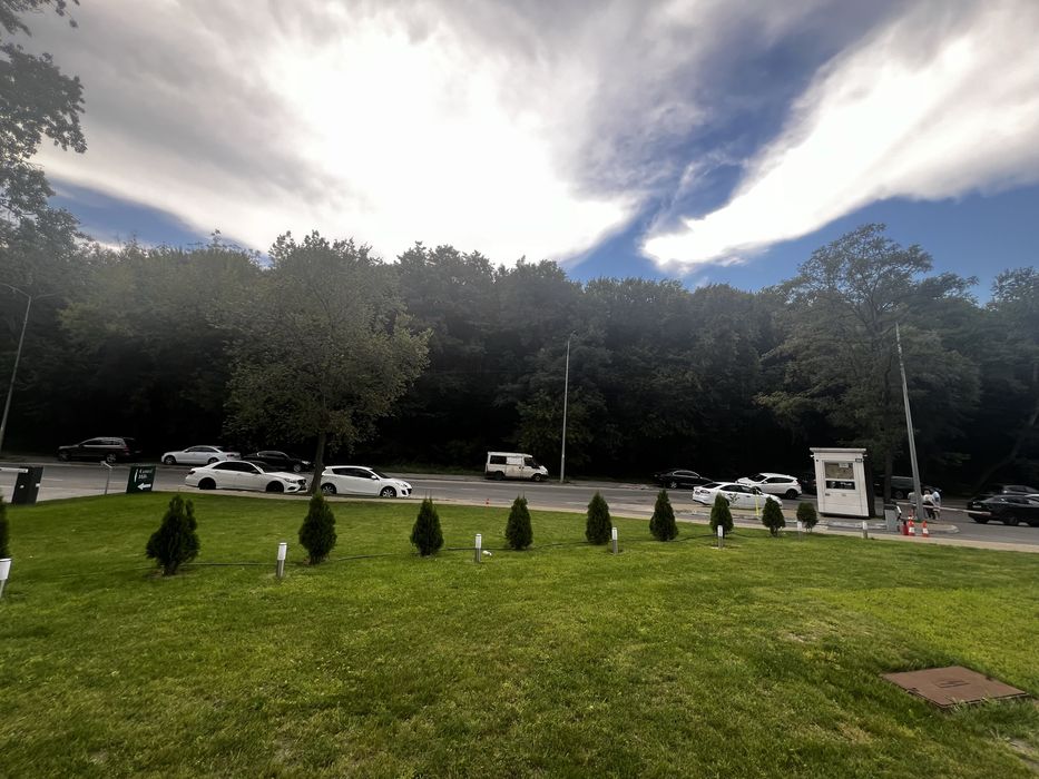 Комерційне приміщення 15,5 м², фасад, Київ, Голосіївський