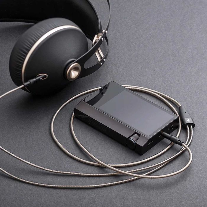 Meze Audio  3.5 MM OFC balanced upgrade cable