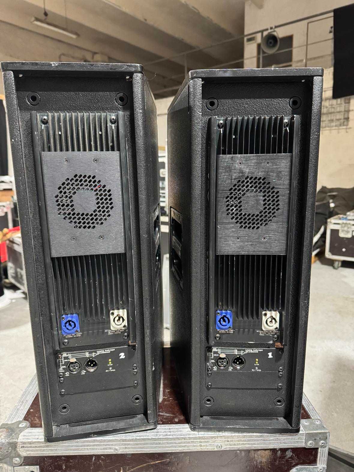 Kolumny, Głośniki Meyer Sound UPJ-1P z uchwytami. d&b, l acoustics