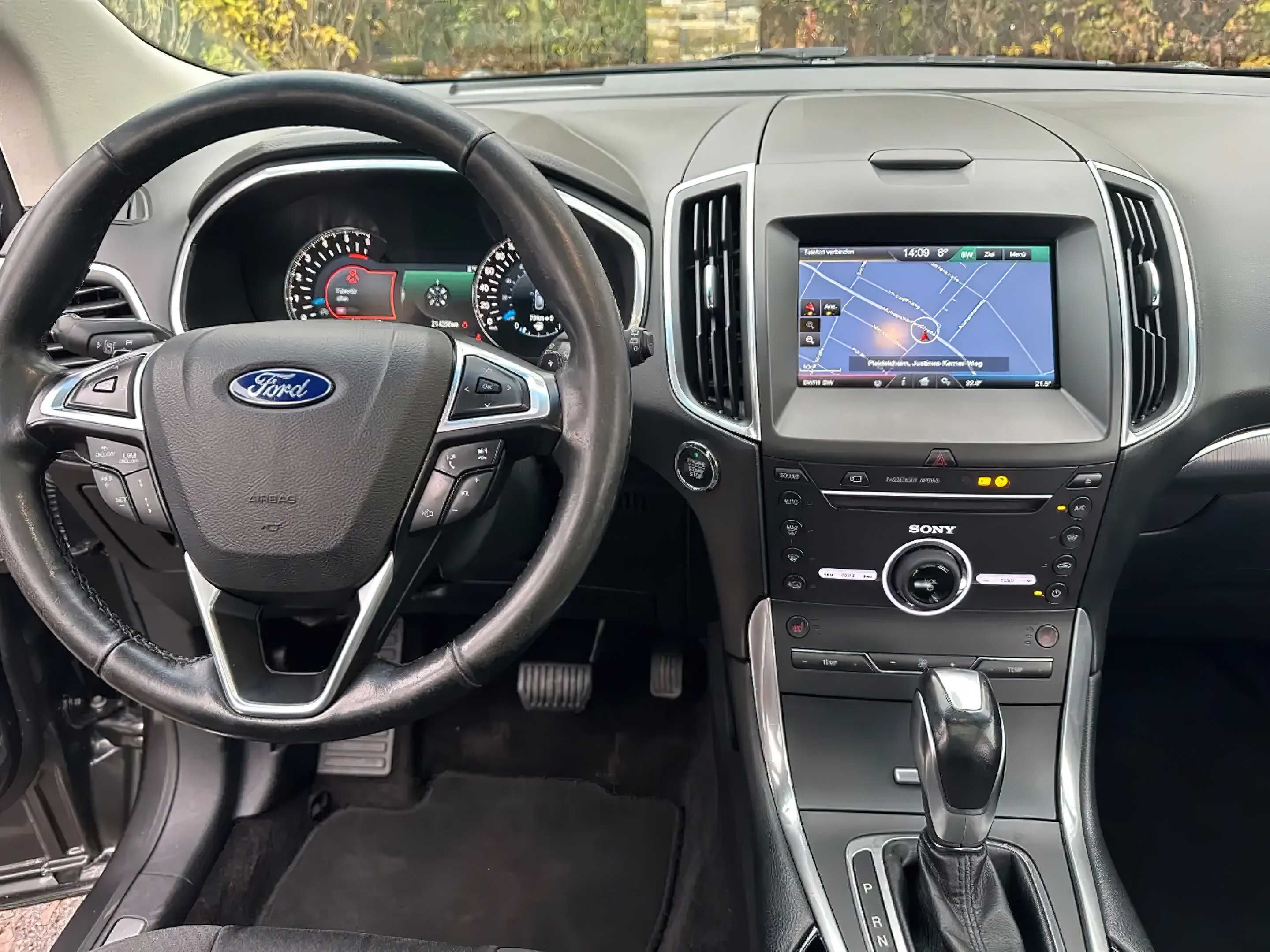 Ford  Edge Titanium 2018