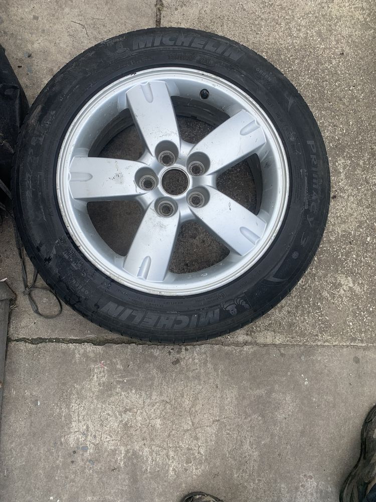 Запасное колесо 225/55R17