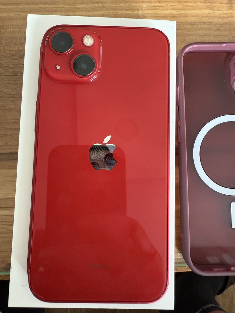 Iphone 13 z org pudelkiem+2 obudowy i 2 szkla hartowane